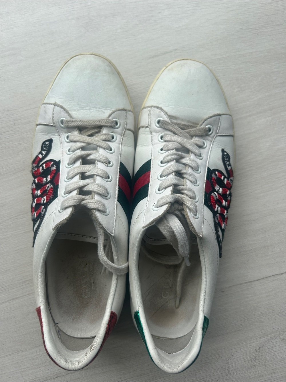 Gucci White Leather Women's Sneaker with Red & Green Stripe and Snake Motif